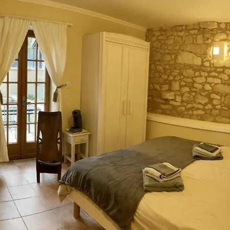 Le Domaine De Camberoux La Grande Longere بيت للعطل Bressac