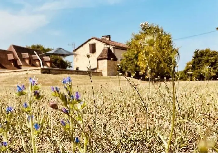 Le Domaine De Camberoux La Grande Longere Feriehus Bressac